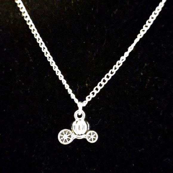 Princess Carriage Necklace - Picture 2 of 4
